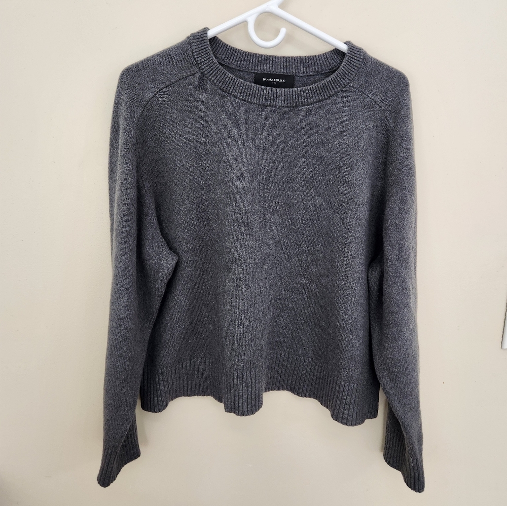 Banana Republic Gray Sweater, large